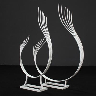 China Wedding Party Event Decoration Factory Outlet Wrought Iron Flower Stand Centerpieces For Party Decoration for sale