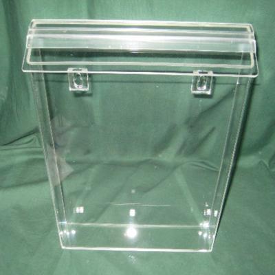 China Waterproof A4 Paper Wall Mount Clear Acrylic Brochure Holder With Lid for sale