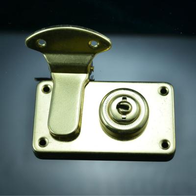 China Towel Box Latch With Key Lock Wholesale Custom Small Latch Luggage Towel Box Toggle Latch With Key Lock for sale