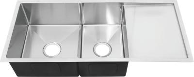 China 304 Stainless Steel Kitchen Sink With Drainboard Limited Lifetime Warranty for sale