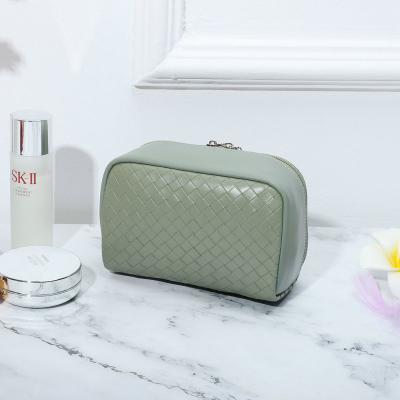 China Fashion Women's Vintage Clutch Bag Girl Handbag Simple Wash Bag Multifunctional Storage Cosmetic Bag Portable Travel Luggage for sale