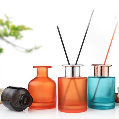 China Free Samples Luxury 30ml 50ml 100ml Personal Care Round Shape Tubular Glass Perfume Bottle Diffuser Bottle for sale