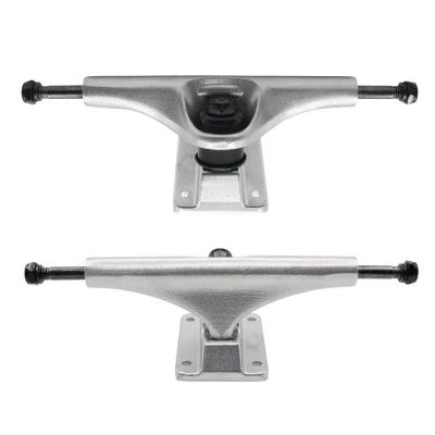 China Skateboard Pro Street Adult Board Truck Titanium Skateboard Trucks For Skateboard for sale