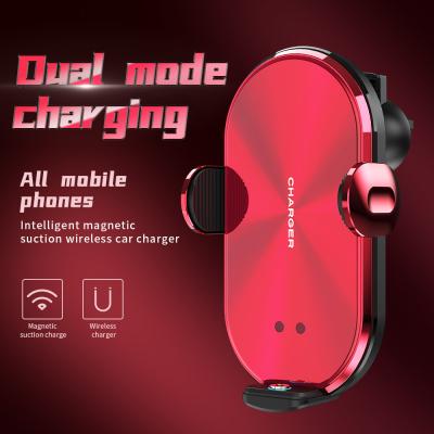 China Short circuit protection 10W wireless charger car holder, pink, red and black colors with magnetic charging, 3 in 1 car charger for sale