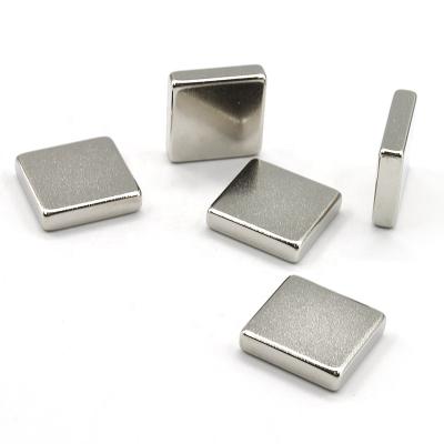 China Super strong industrial magnet rare earth neodymium block magnet N52 30MM small 30MM 10MM for sale