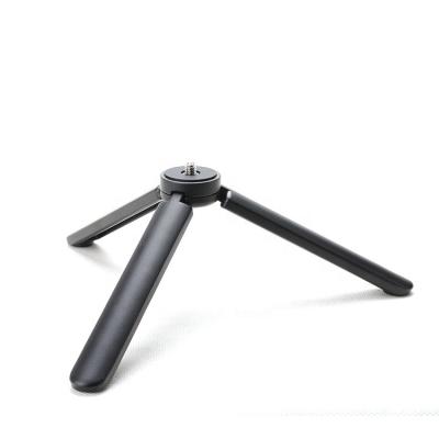 China Aluminum alloy factory direct tripod mobile phone desktop tripod for sale