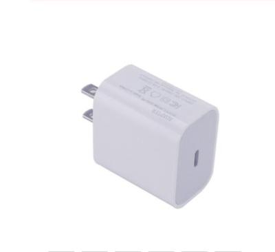 China Travel AC Power Charger Adapter 2020 Type C Mobile Phone Wall Adapter PD USB-C18W Fast Charger For iPhone 11 iPad Charger for sale