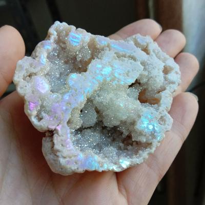 China Europe Wholesale Angel Aura Quartz Moroccan Crystal Geodes Cornucopia For Home Wedding Decoration for sale