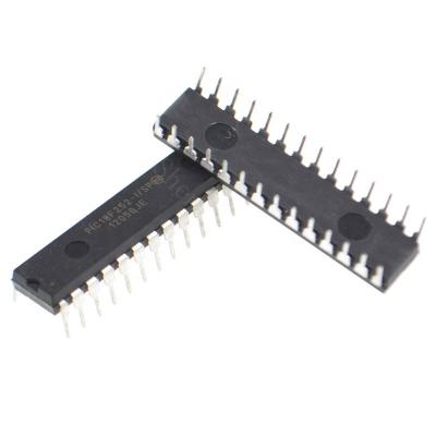 China New and original Integrated Circuits PIC18F252-I/SP PIC18F252 ISP Circuits Electronic Components Parts In Stock PIC18F252-I/SP for sale