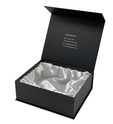 China Recycled Materials Magnetic Box With Satin Lining for sale