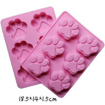 China 6 Cavity Viable Paw Shaped Food Grade Dog Treats Jelly Pudding Candy Chocolate Silicone Molds for sale