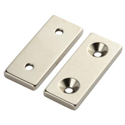 China Industrial Magnet Sintered Neodymium Iron Boron Block Magnet With Countersunk Hole for sale