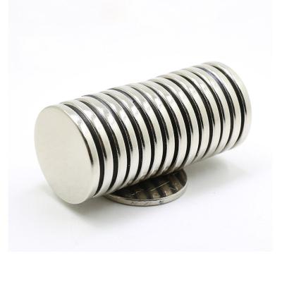 China Industrial Magnet Sintered Neodymium Permanent Round Magnet for sale