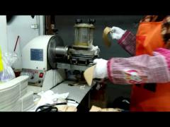 High Precision Leather Gluing Machine Easy Maintenance Seal Type Cementing Machine