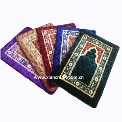 China 2018 New Anti-bacteria Design Printed Quilted Muslim Prayer Rug for sale