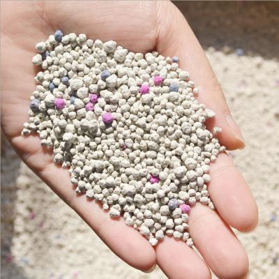 China Highly Absorbent Bentonite Cat Sand Natural Spherical Bentonite Cat Litter for sale