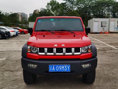 中国 BJ40は密集したSUV車を操縦する中古車車のガソリンLHDを 販売のため