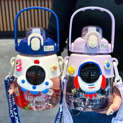 China 1200ml Large Capacity Astronaut Belly Viable Hot Selling Creative Water Bottle For Kids With High Beauty Plastic Detachable Straw W for sale