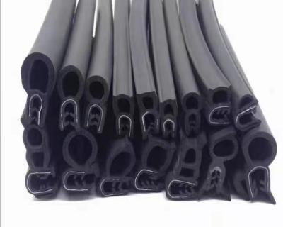 China Temperature Resistant Custom Design Extruded NR EPDM Silicone Rubber Seal Strip For Window Door Car for sale