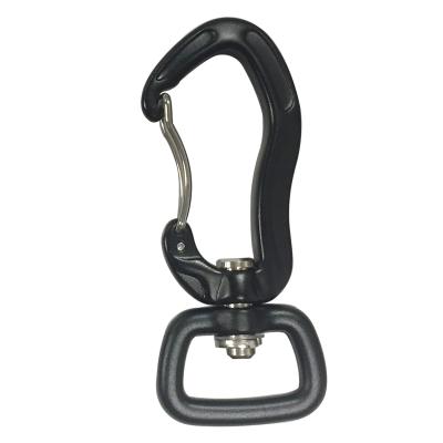 China Retail Industry Aluminum Climbing Rope Dog Leash Carabiner Swivel Manufacturers for sale