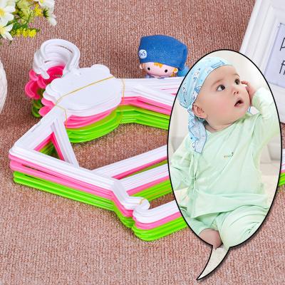 China Infant Baby Child DISPLAY Wear Suit Garment Hanger Infant Children's Thick One-Piece Suit Hanger for sale