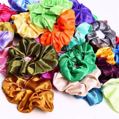 China Factory Wholesale Hair Scrunchies Satin Product Kid Silk Head Hair Scrunchies Luxury Size Scrunchies for sale