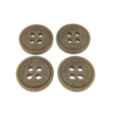 China Sustainable Brand Designer Mini Dry Cleaning Four Holes Buttons For Recycled Coat Grs Eco-Friendly RCS for sale