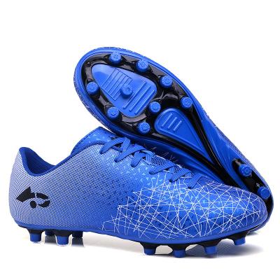 China 2021 Hot Selling Lightweight Manufacturer New Kids Sport Outdoor Shoes Soccer Shoes for sale