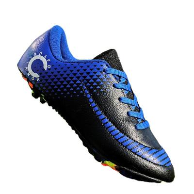 China 2020 Latest Design Light Weight Cheap Lace Up Non Slip Mens Sports Shoes Football for sale