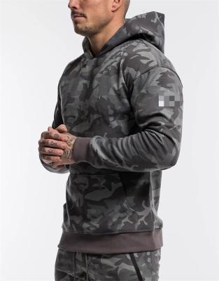 China Custom Camouflage Running Sweater Tops Training Fitness Anti-Wrinkle Men's Exercise Hoodie for sale