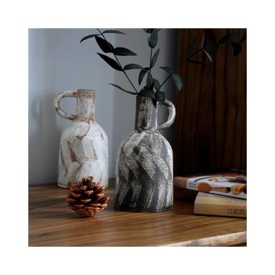 China 100% Handmade Upclay European Style Home Vintage Clay Vase With Handle Wabi Sabi Vase for sale