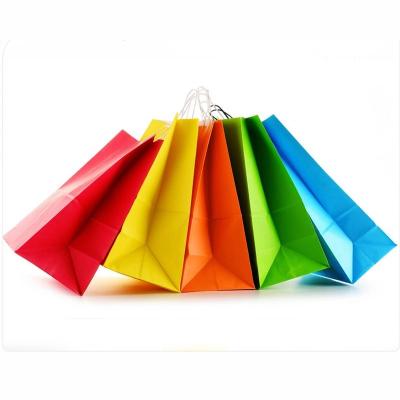 China Recyclable Foldable Shopping Bag Gift Bag Kraft Paper Bags for sale