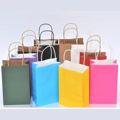 China Recyclable Kraft Paper Bag Shopping Bag For Gift Clothes Bag for sale