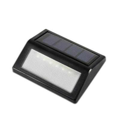 China Hot Selling 6pcs Garden Led Polysilicon Solar Panel Step Light Wall Mount Light In Garden Light for sale