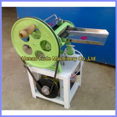 China  Round flat cake cutting machine, round flat cake shredder, pencake slicer for sale