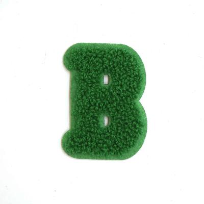 China Letter B Handmade Patch Sew On/Iron On Chenille Patch Custom Clean Logo Patch For Clothing for sale