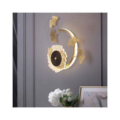 China Creative New Design Sunflower LED Copper + Acrylic Decorative Wall Light New Design Background Wall Decoration Light for sale