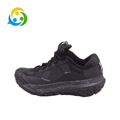 China 2023 Fashion Trend New Design Rotary Button Mecha Thick Bottom Men's Casual Breathable Walking Sneakers for sale