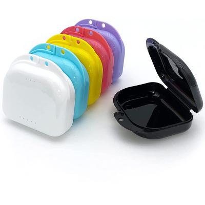 China Denture Transportation Dental Teeth Aligner Case Colorful Plastic for sale