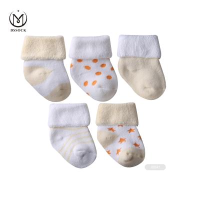 China DS I009 cheap QUICK DRY baby bumps Korean kids socks baby bootie socks for sale