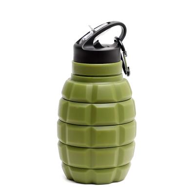 China Instock viable silicone collapsible water bottle, factory price silicone water bottle suitable for climbing for sale