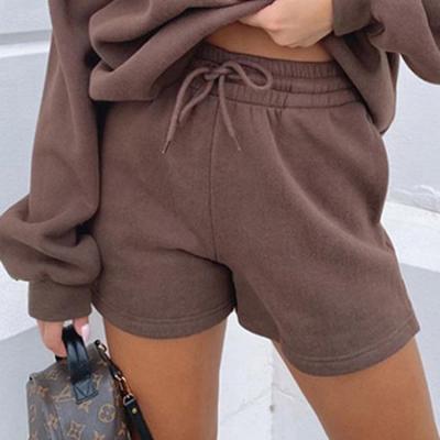 China Anti-Wrinkle Winter Loose Women Sports Wear Fitness Gym Running Shorts Sweat Shorts With Pocket for sale