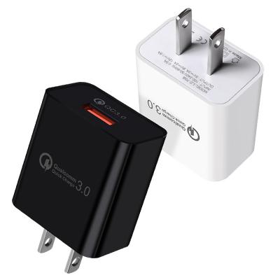 China Hot Sale QC3.0 18W Mobile Phone Travel Wall Charger Power Adapter Super Fast Mobile Phone Charger for sale