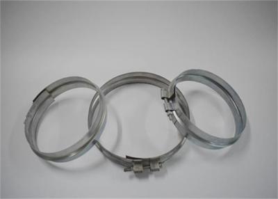 China La abrazadera de tubo ancha del soporte de la pared del anillo para el polvo recoge la superficie galvanizada del sistema de tubo en venta