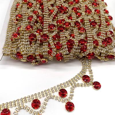 China Latest New Bags Design Acrylic Stones Bling Gold Rhinestone Chain Trimming For Carnival Costume Decors for sale