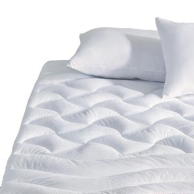 China Anti-bacteria 100% Waterproof Bamboo Mattress Cover Washable Mattress Pad Quilted Mattress Protector for sale