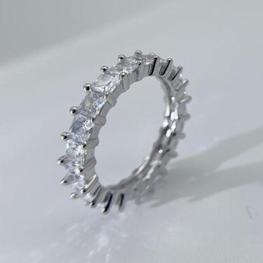 China CLASSIC ZIRCON S925 Ring for sale