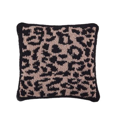 China Factory wholesale fast ship good quality 100% soft fluffy polyester bed sofa leopard pillow anti dust mite covers for customization for sale