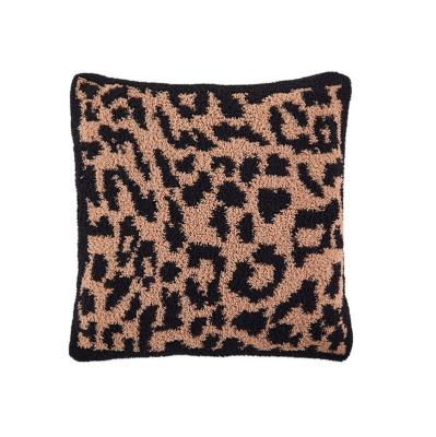 China Factory wholesale fast ship good quality soft fluffy 100% polyester bed sofa leopard pillow anti dust mite covers sets for customization for sale