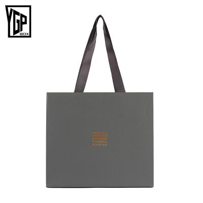 China Recyclable Fashion Gift Paper Bag Luxury Jewelry Shopping Bag Factory Customized Packaging Bag for sale